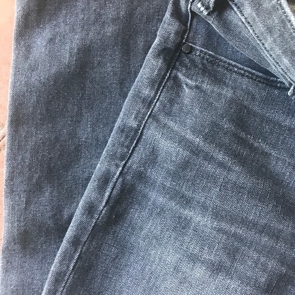 New Abercrombie Charcoal Black Frye Crop Jeans 26 - Picture 4 of 6